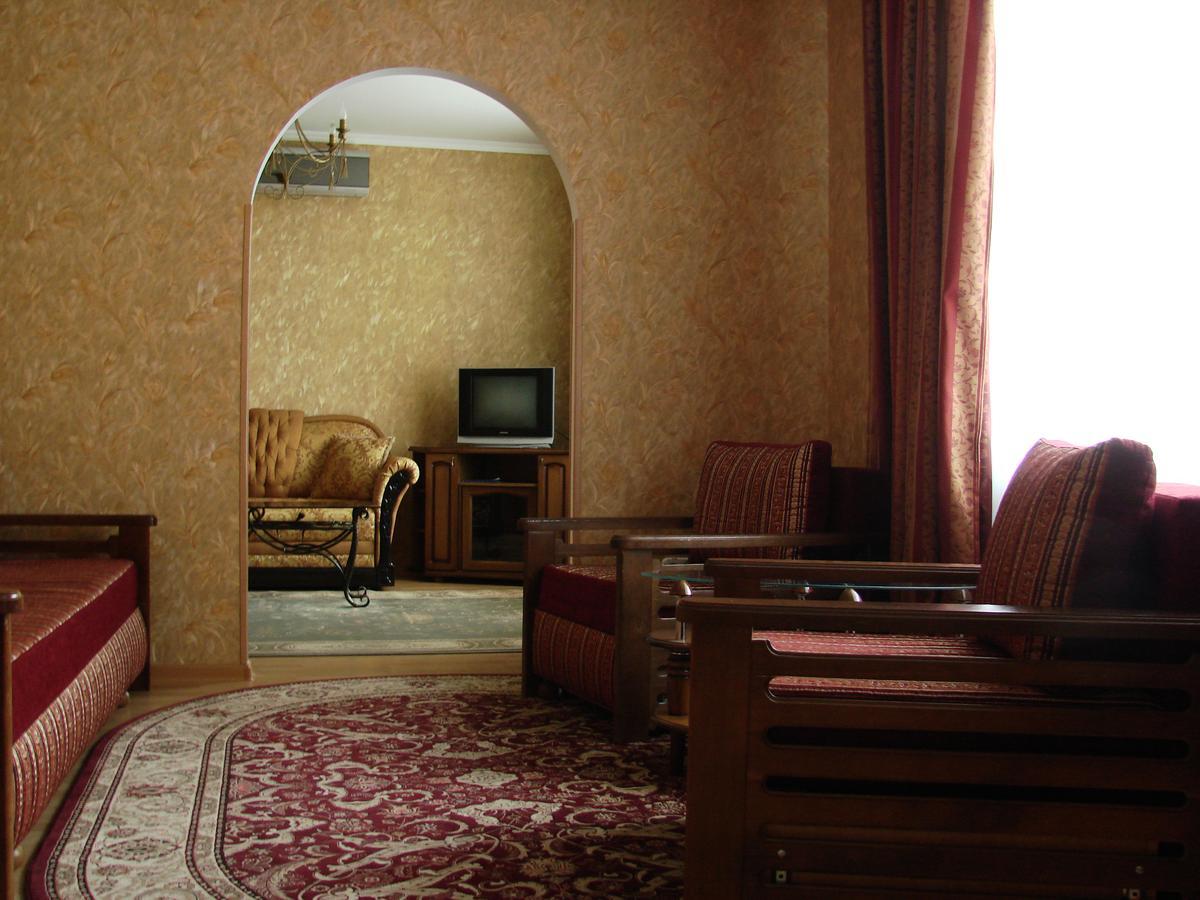 Ooo Hotel Complex Evropa Κιροβοχράντ Εξωτερικό φωτογραφία