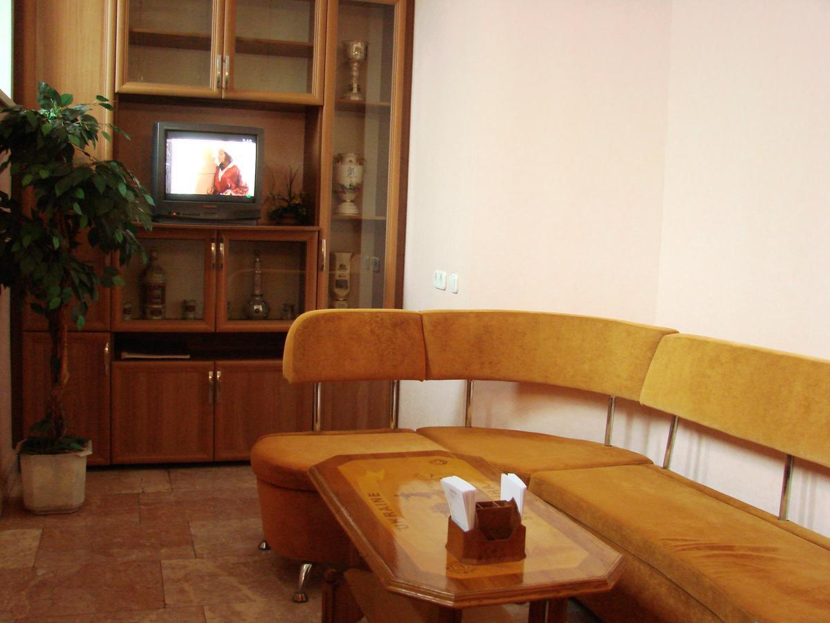 Ooo Hotel Complex Evropa Κιροβοχράντ Εξωτερικό φωτογραφία
